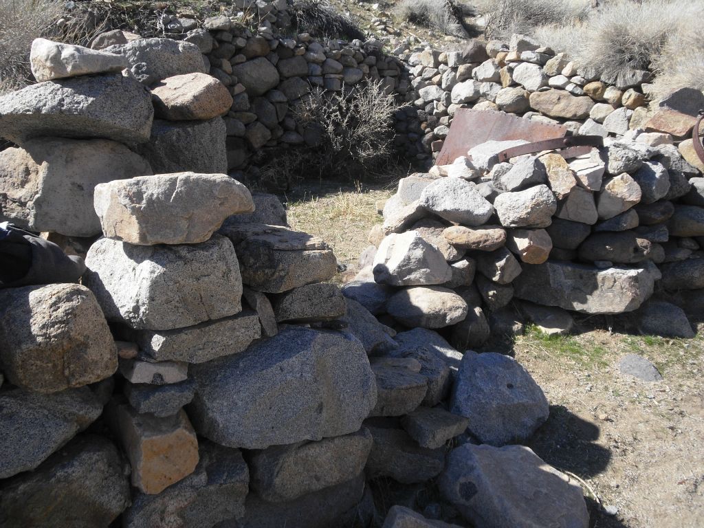 To our surprise we came upon the ruins of an old building, which I'm going to refer to as the mill site: