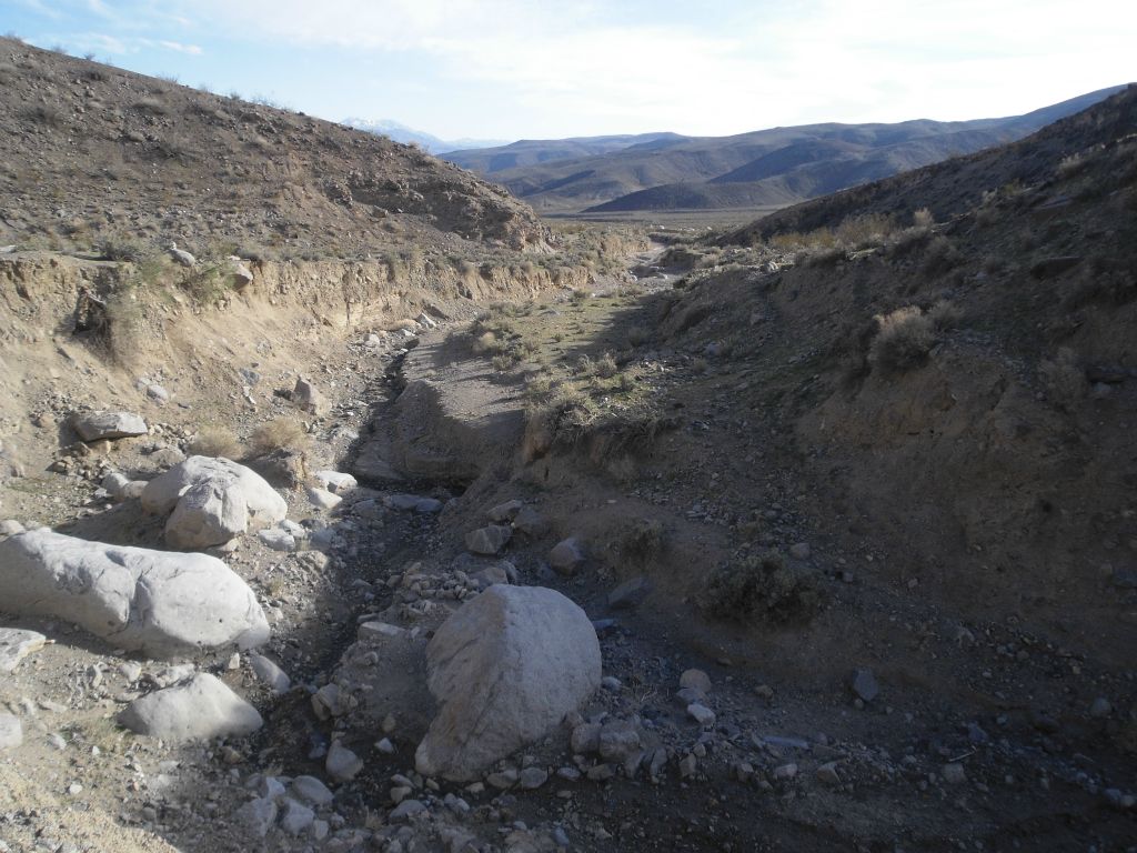 Preparing to exit the canyon just up ahead: