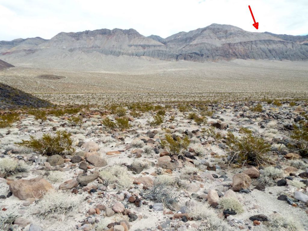 As we climbed the very rocky fan, we turned around near the canyon mouth and could finally see Dry Mountain (red arrow):