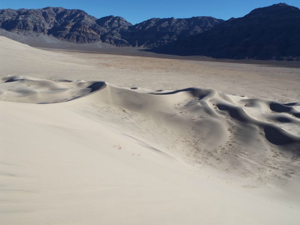 A few oddly-shaped sand ridges off to the right side: