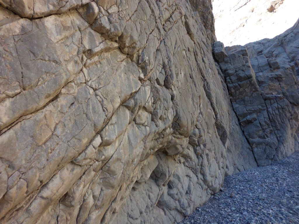 A closer look at the canyon wall as we entered the narrows of Cottonball Marsh Canyon: