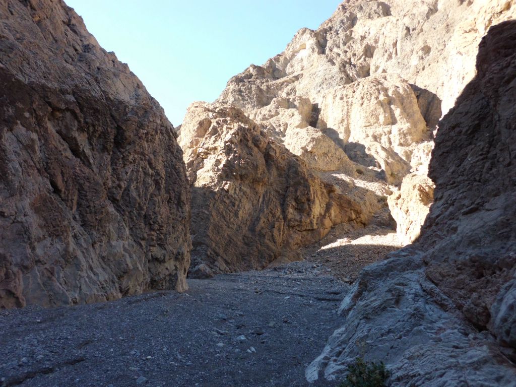 The surrounding terrain on the hillsides is not friendly to hikers looking for potential bypasses: