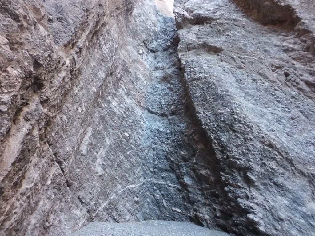 A closer look at the gorgeous texture of the dry fall: