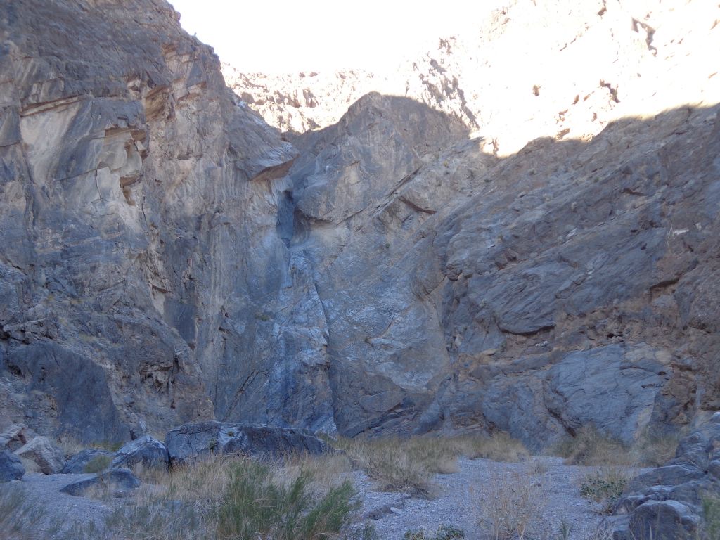 We turned a corner and there it was, the 1st major dry fall: