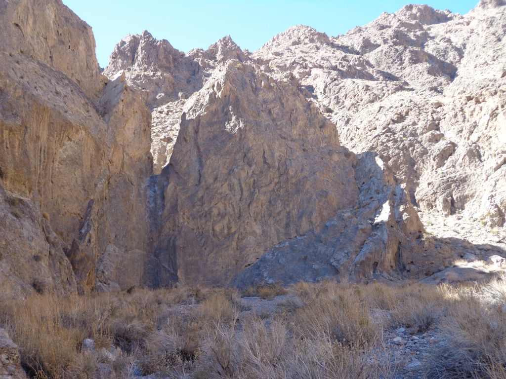 We turned a corner and were stunned to find a 2nd major dry fall: