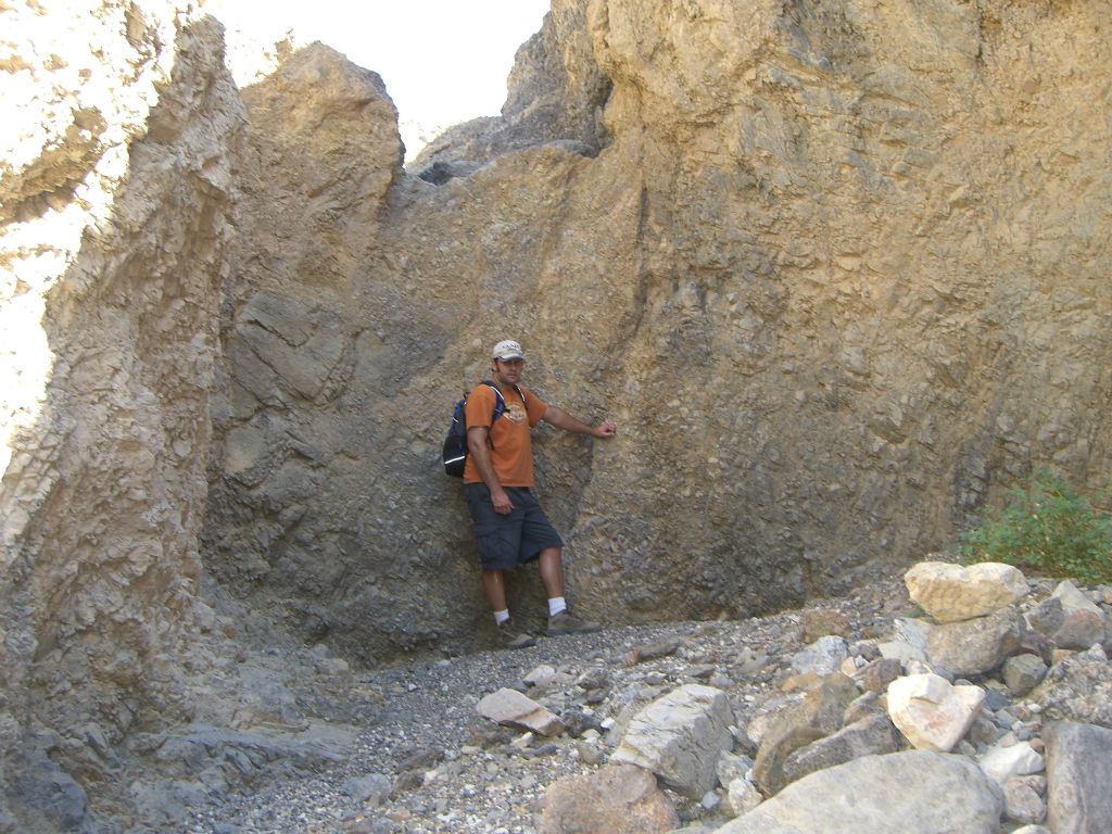 Two pictures of dry falls that are in the side canyons in this area, long before reaching Little Bridge Canyon: