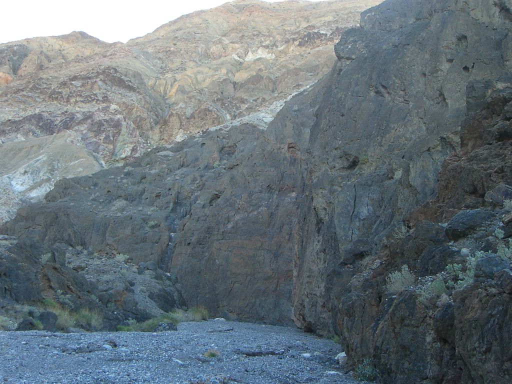 Rounding the major bend in the canyon, which turns from hiking west to south: