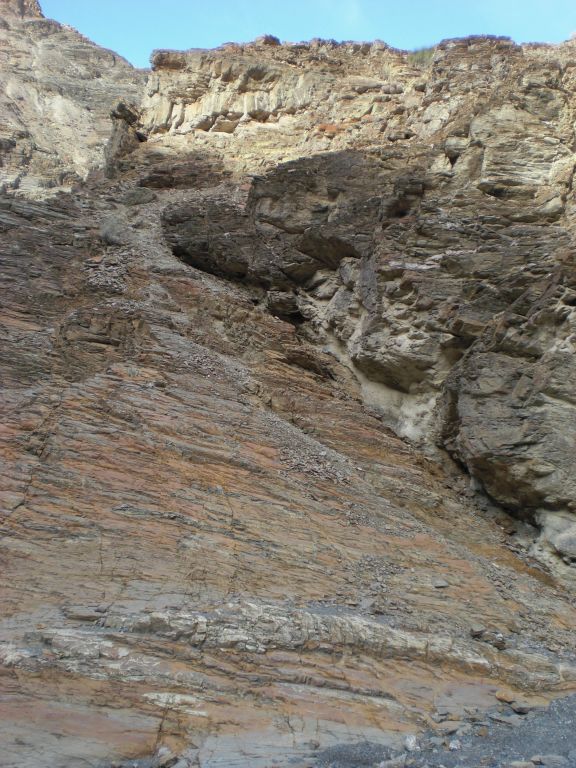 But on a couple of trips, I had backtracked a short distance and climbed up this somewhat slippery and treacherous bypass route leading to the Mosaic Rim Trail: