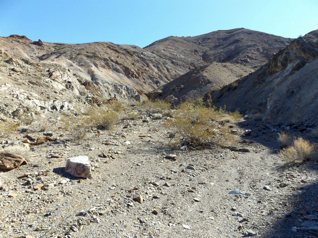 After making the discovery of the abandoned old car, it was time to see what other interesting things would be found up canyon: