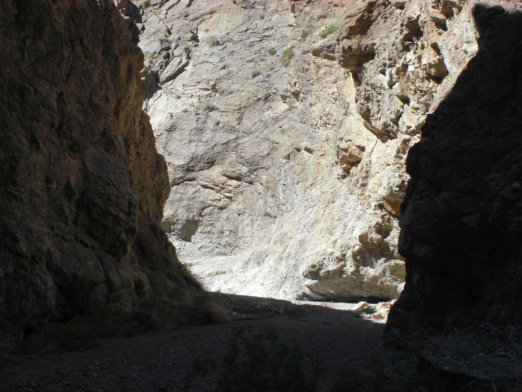Alternating regularly between shade and sun in the canyon: