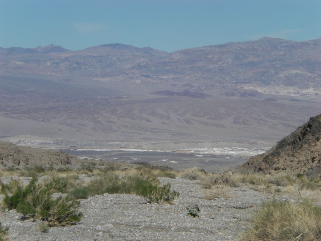 Back at the canyon mouth with plenty of daylight left for the hike back: