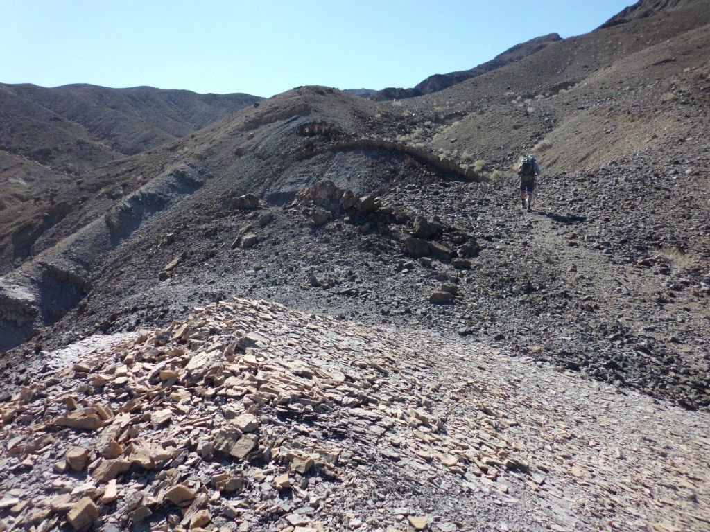 Here we have finally reached the canyon rim (or lower ridge line):
