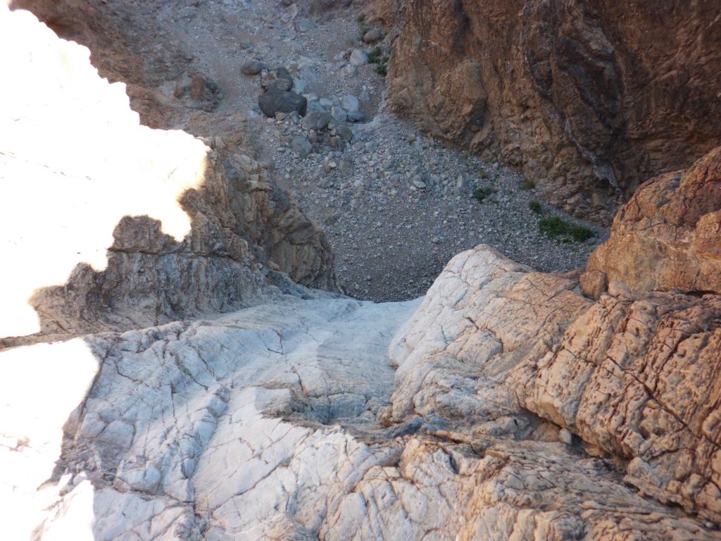 But first we walked up to the edge of the 3rd major dry fall of the canyon: