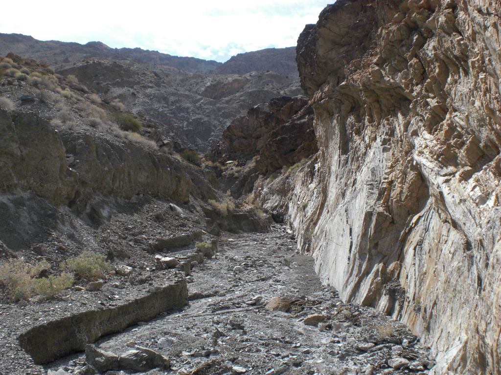Following that bigger side canyon toward the base of the Twin Springs hillside: