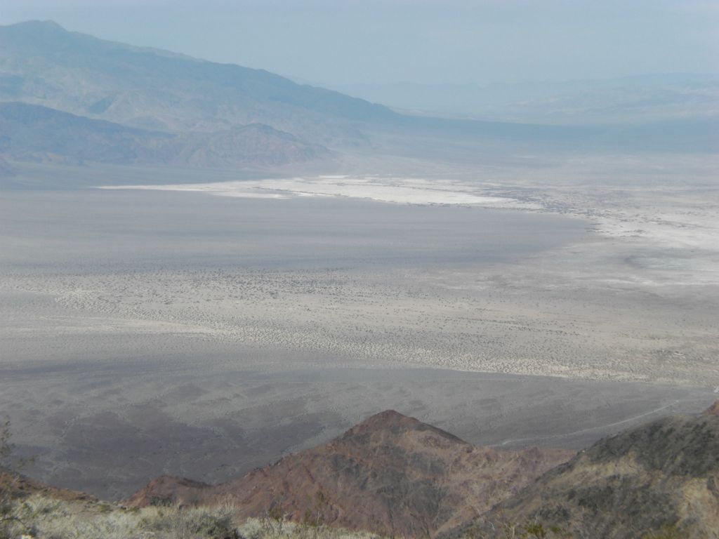 One final majestic view of Death Valley on the way back down to Lower Mosaic Canyon: